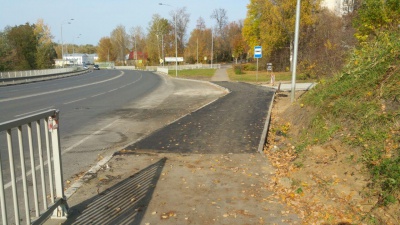 Лужа - 7 - остановка.jpg Лужа - 7 - остановка.jpg